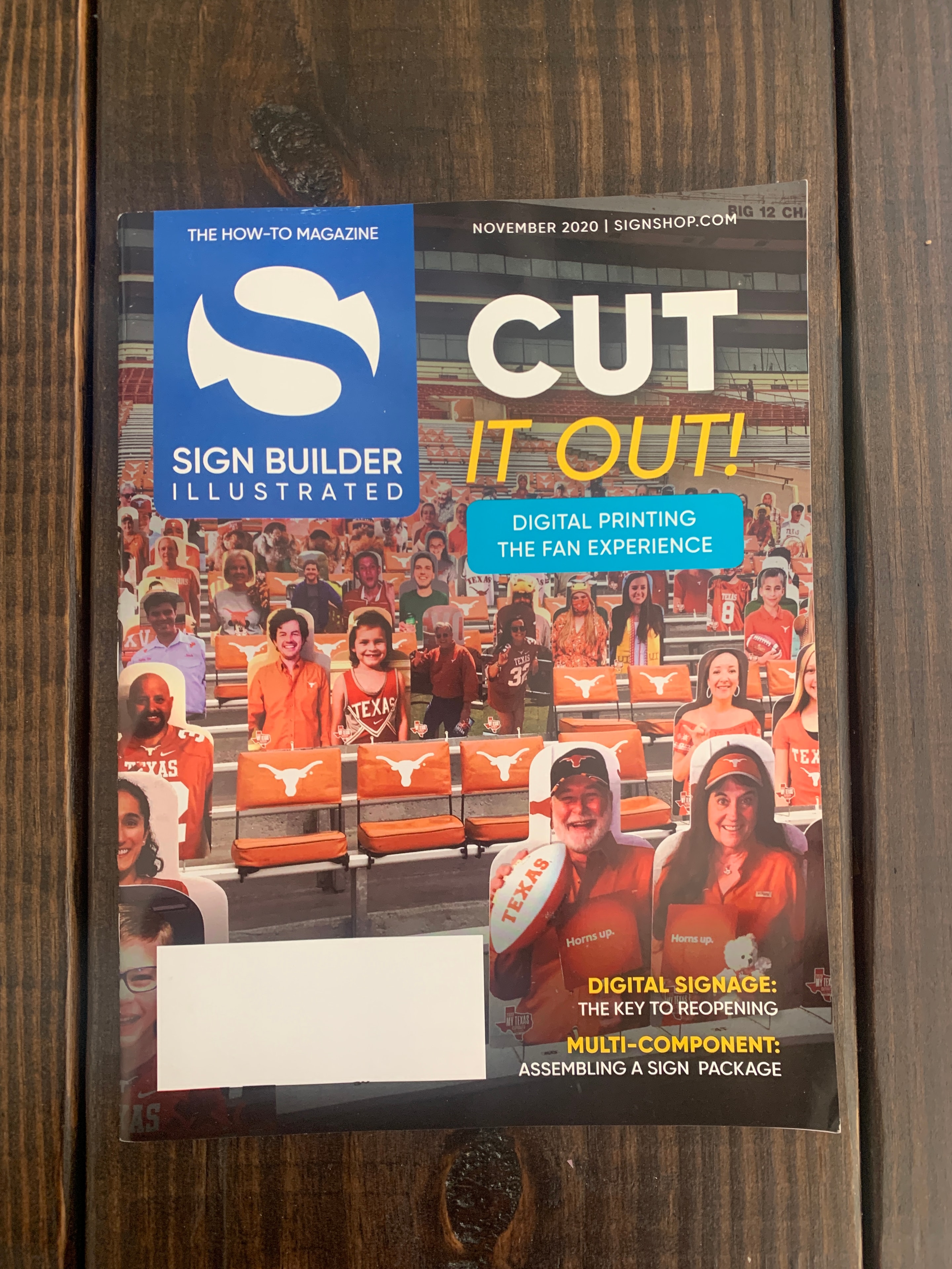 Sign Builder Illustrated magazine cover — Cut It Out issue